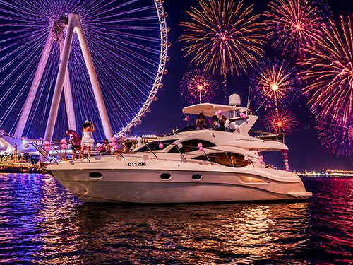 50 Ft Yacht for New Year