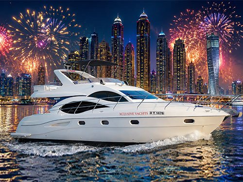 55 ft Yacht – Up to 20 People