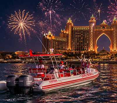 love-boat-at-view-with-palm-the-atlantis