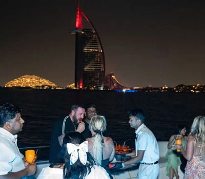 yacht-party-with-view-at-burj-al-arab