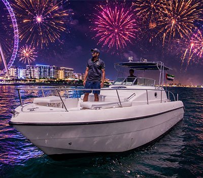 new-year-33ft-yacht-tour-dubai