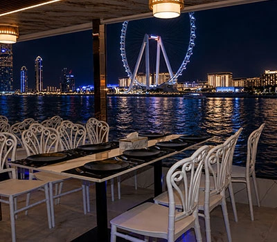 creek-luxury-yacht-tour
