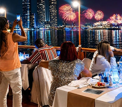 dhow-cruise-dinner-in-view-at-ain-dubai