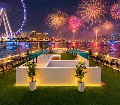 rose-royale-cruising-upper-deck